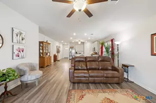 130 Greenspire Ln, Hutto, TX 78634 - Photo 8