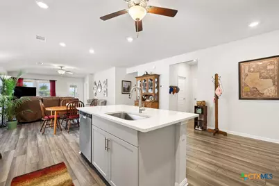 130 Greenspire Lane, Hutto, TX 78634 - Photo 16