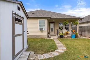 130 Greenspire Ln, Hutto, TX 78634 - Photo 34