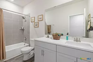 130 Greenspire Ln, Hutto, TX 78634 - Photo 22