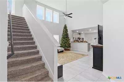 305 Tims Way, Seguin, TX 78155 - Photo 2