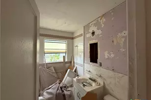 119 Runnels St, Port Lavaca, TX 77979 - Photo 18