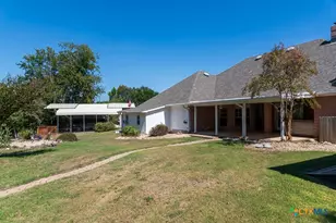 4488 Blue Ridge Dr, Belton, TX 76513 - Photo 4