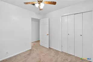 304 Sun Valley Dr, Victoria, TX 77904 - Photo 12