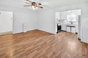 304 Sun Valley Dr, Victoria, TX 77904 - Photo 18