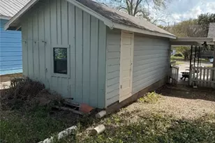 606 W Forrest St, Victoria, TX 77901 - Photo 12