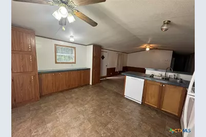 260 Elm Drive, Seguin, TX 78123 - Photo 4