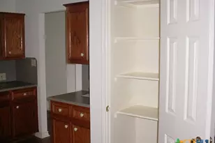 104 Jocelyn Cir, Victoria, TX 77901 - Photo 16