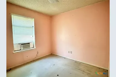 317 Yale Street, San Marcos, TX 78666 - Photo 6