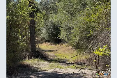 000 Bugle Lane, Victoria, TX 77905 - Photo 10