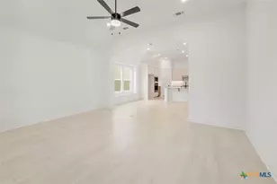 620 High Smt Dr, Georgetown, TX 78628 - Photo 8