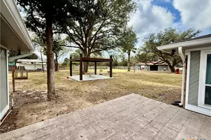 20 Hambleton Rd, Victoria, TX 77905 - Photo 38