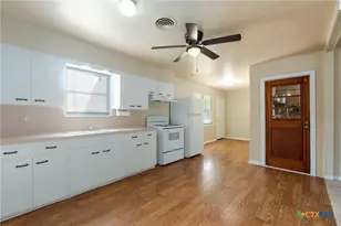 2107 Brantley Ave, Copperas Cove, TX 76522 - Photo 6