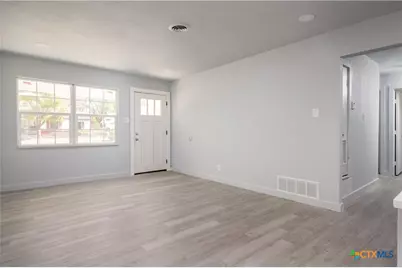 601 Cardinal Avenue, Killeen, TX 76541 - Photo 4