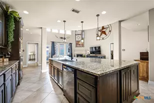 2351 Oak Crossing, New Braunfels, TX 78132 - Photo 14