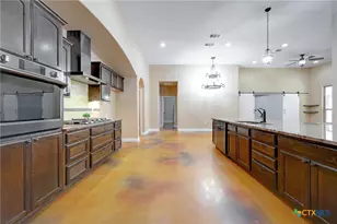 2062 Italia, New Braunfels, TX 78132 - Photo 8