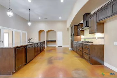 2062 Italia, New Braunfels, TX 78132 - Photo 10