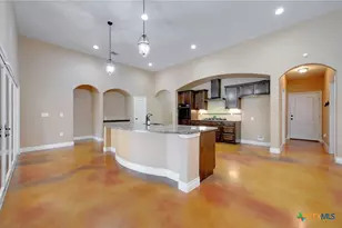 2062 Italia, New Braunfels, TX 78132 - Photo 8