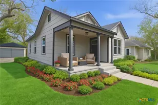 406 Hubbard St, Yoakum, TX 77995 - Photo 1