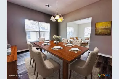 406 Hubbard Street, Yoakum, TX 77995 - Photo 10