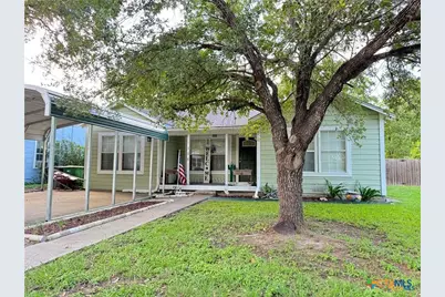 1308 E Park Avenue, Victoria, TX 77901 - Photo 1