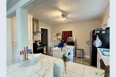 1308 E Park Avenue, Victoria, TX 77901 - Photo 8