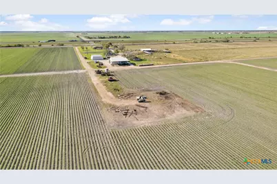 5629 Us-59, Edna, TX 77957 - Photo 4