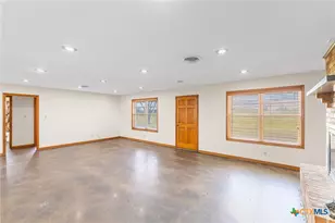 5629 US-59, Edna, TX 77957 - Photo 38