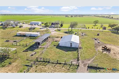 5629 Us-59, Edna, TX 77957 - Photo 6
