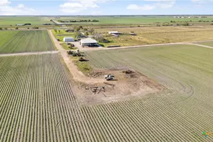 5629 US-59, Edna, TX 77957 - Photo 2