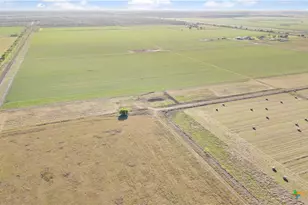 5629 US-59, Edna, TX 77957 - Photo 22