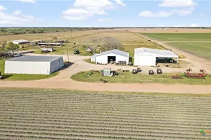 5629 US-59, Edna, TX 77957 - Photo 6