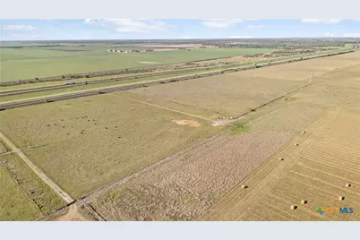5629 Us-59, Edna, TX 77957 - Photo 18