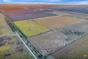 5629 US-59, Edna, TX 77957 - Photo 16