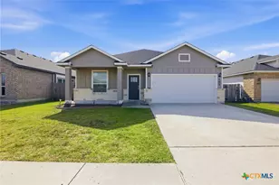 103 Dripping Spring, Victoria, TX 77904 - Photo 1