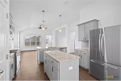 103 Dripping Spring, Victoria, TX 77904 - Photo 8