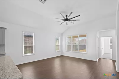 103 Dripping Spring, Victoria, TX 77904 - Photo 4