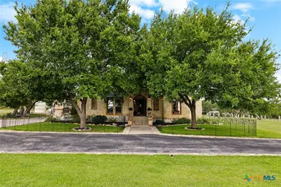 204 Kendall Jackson, Comfort, TX 78013 - Photo 2