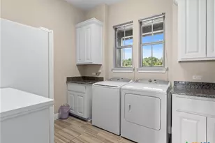 1651 Lake Ridge Blvd, Canyon Lake, TX 78133 - Photo 16