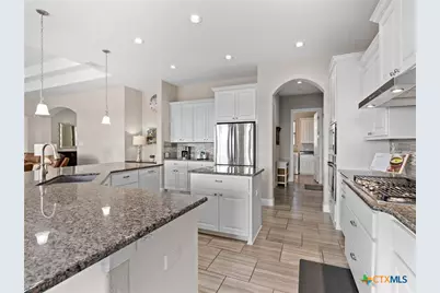 1651 Lake Ridge Boulevard, Canyon Lake, TX 78133 - Photo 8