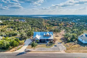 1651 Lake Ridge Blvd, Canyon Lake, TX 78133 - Photo 1