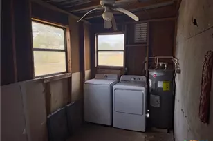 1296 Brownson Rd, Victoria, TX 77905 - Photo 16