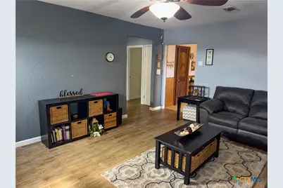 1296 Brownson Road, Victoria, TX 77905 - Photo 4