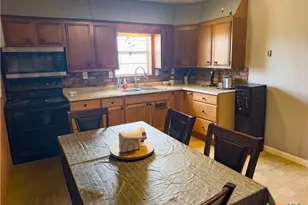 1296 Brownson Rd, Victoria, TX 77905 - Photo 8