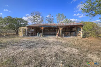 311 Weiss Road, New Braunfels, TX 78130 - Photo 26