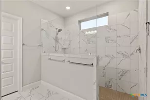 1317 Rolling Fld, New Braunfels, TX 78132 - Photo 16