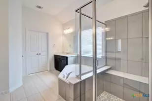 762 Groudsel Ave, New Braunfels, TX 78130 - Photo 18