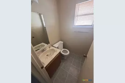 1813 Cedarhill Drive #B, Killeen, TX 76543 - Photo 8