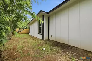 704 Norris Ave, Killeen, TX 76541 - Photo 22