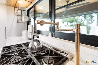 115 Lakeview Drive, Belton, TX 76513 - Photo 12